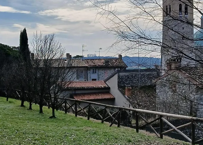 Civico 30 3*