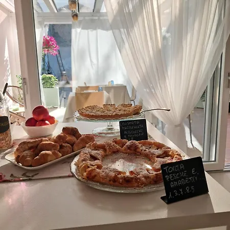 Civico 30 Nocleg ze śniadaniem 3*