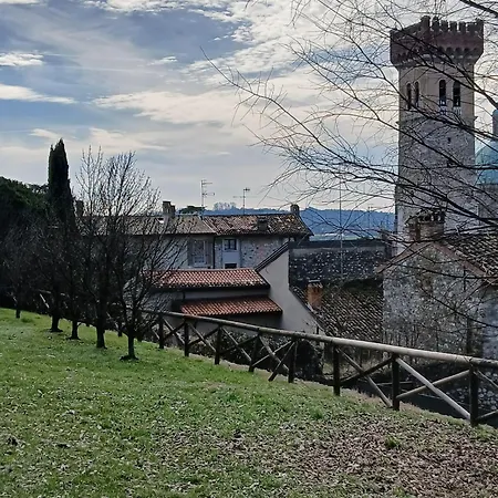 Civico 30 3*
